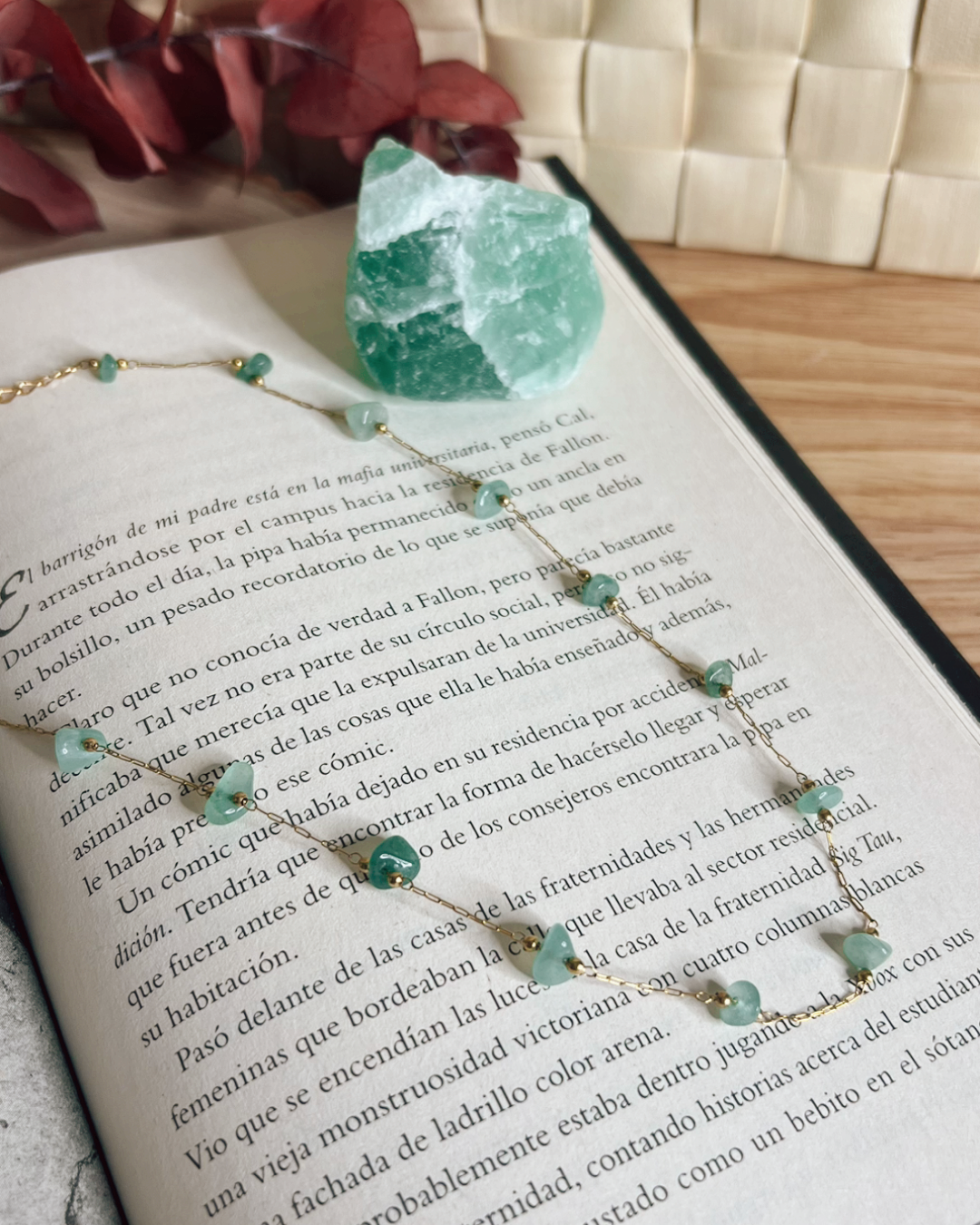 Collar de Cuarzo Jade